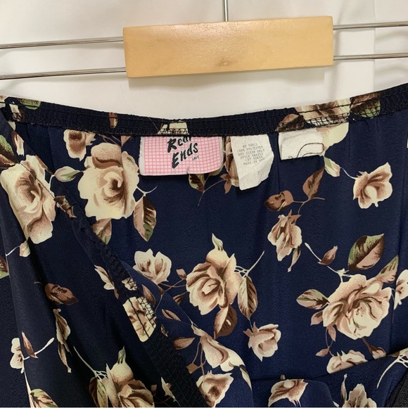 Vintage Rear Ends inc Whimsigoth Roses Maxi Skirt - Picture 5 of 7